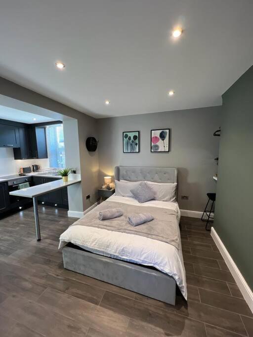 Peaceful & Stylish Brighton Studio Apartment Ngoại thất bức ảnh