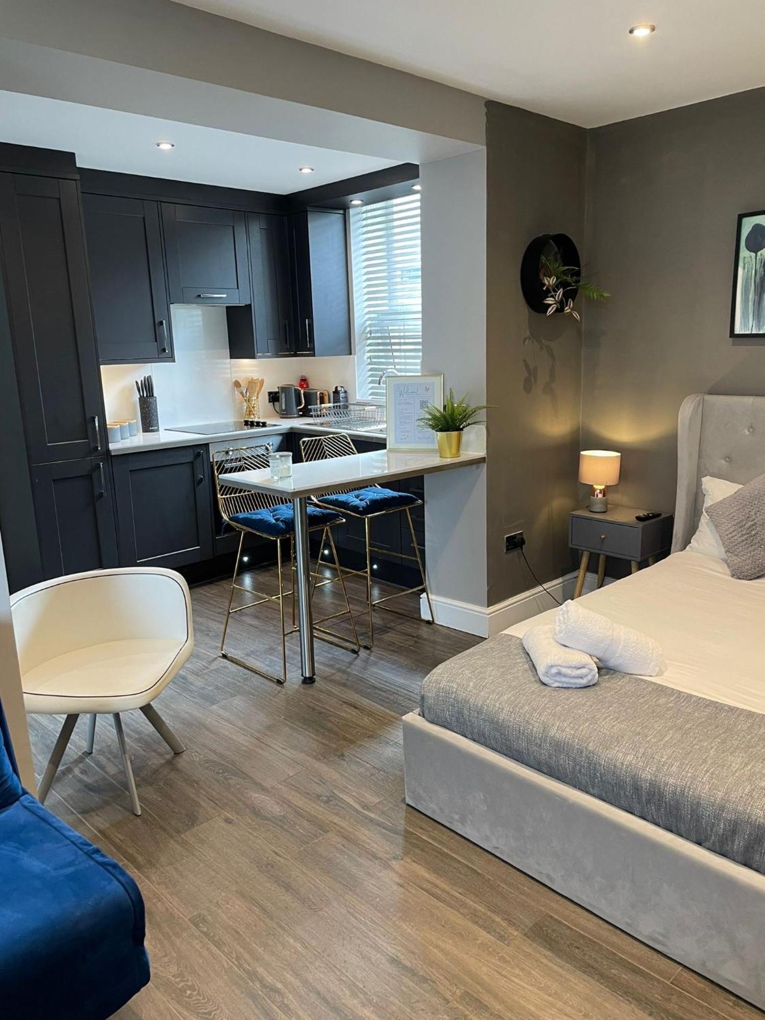 Peaceful & Stylish Brighton Studio Apartment Ngoại thất bức ảnh